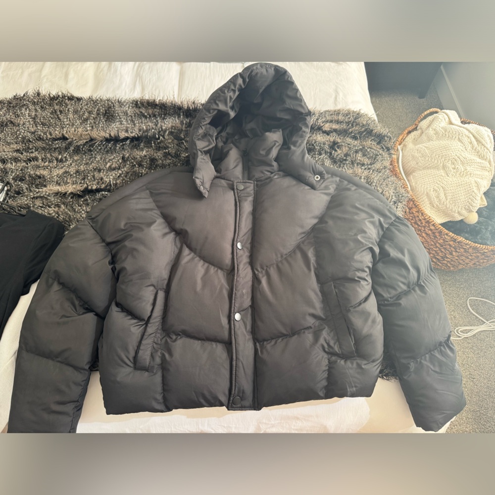 Pretty Little Thing puffer jacket